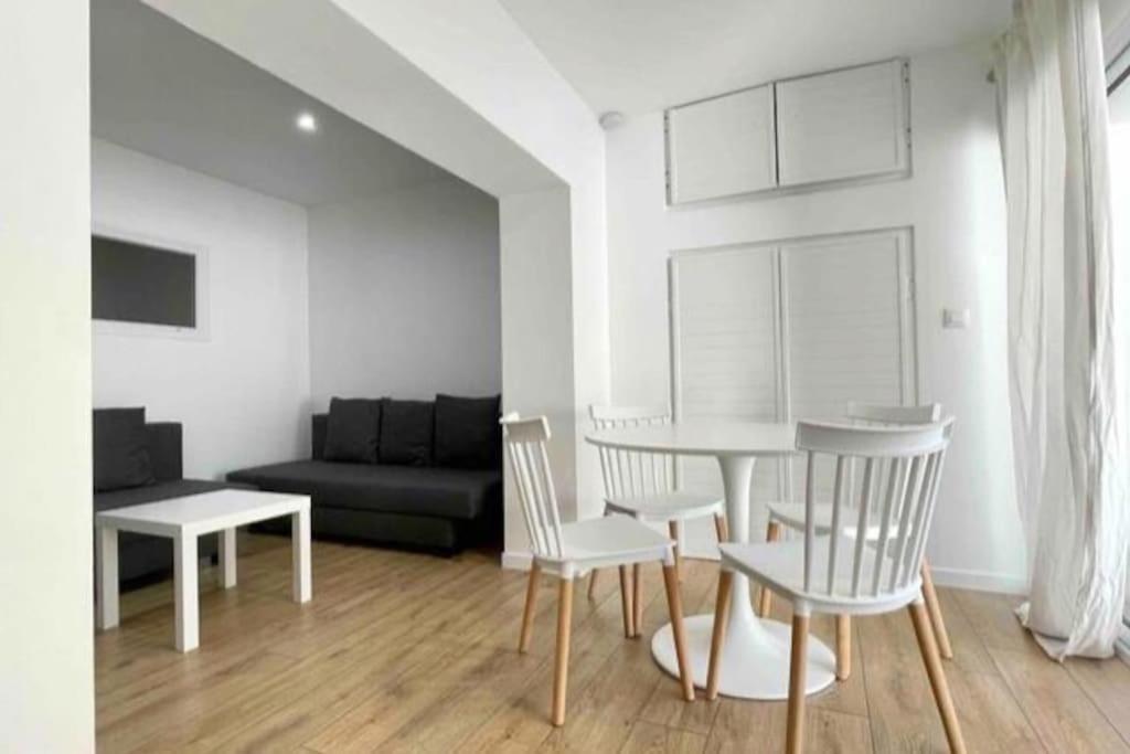 Cozy & Elegant Appartement Нарбонна Экстерьер фото
